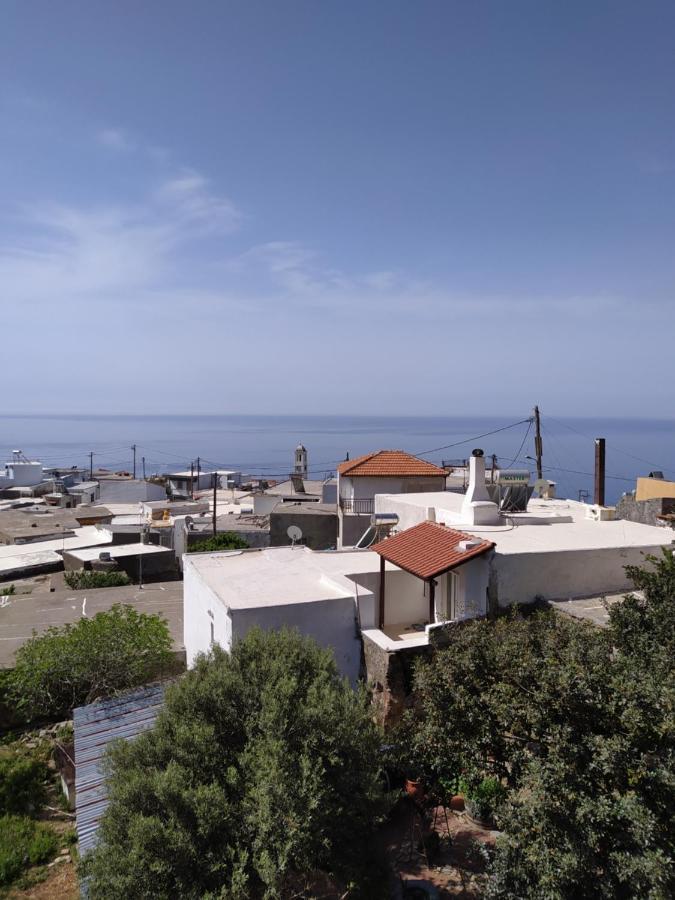 Castro Kerame Apartment Kerames Exterior photo