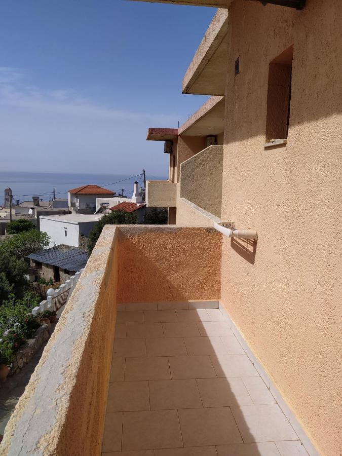 Castro Kerame Apartment Kerames Exterior photo